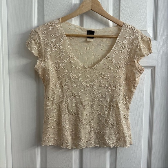 Vintage Blouse Y2K Coquette Pastel Cream Dainty Floral Semi Sheer Size Medium - Picture 5 of 9